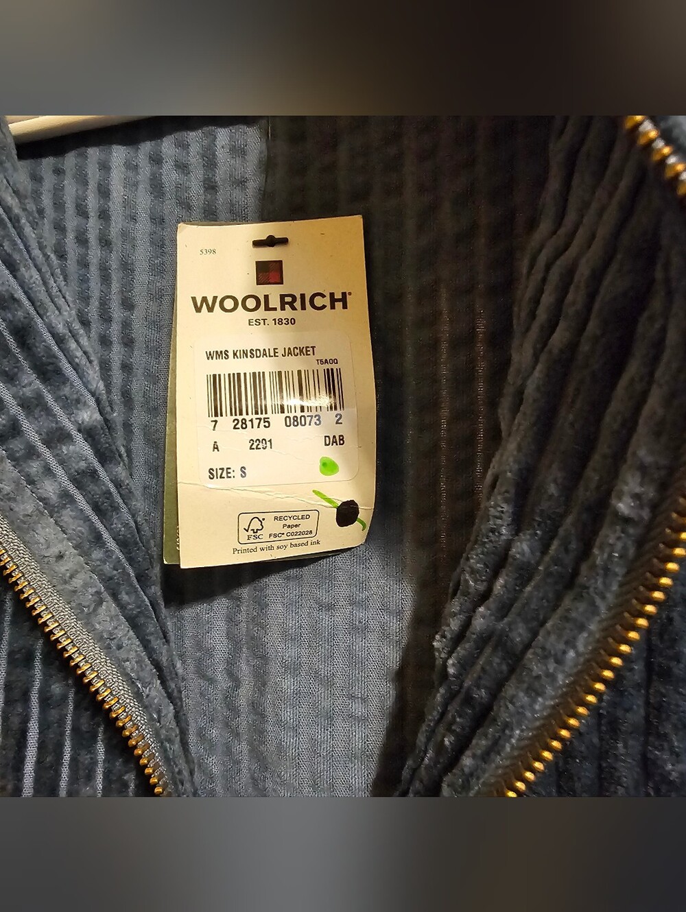 [NEW] Woolrich Ribbed Zip-Front Teddy Jacket - Picture 2 of 3